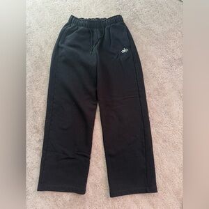 size small black alo sweatpants